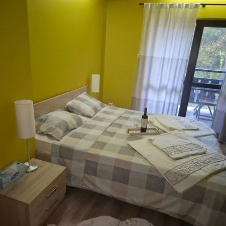макси Apartman