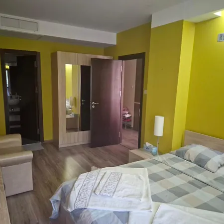 макси Apartman